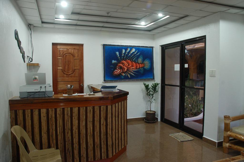 Island Jewel Inn Manoc-Manoc Bagian luar foto