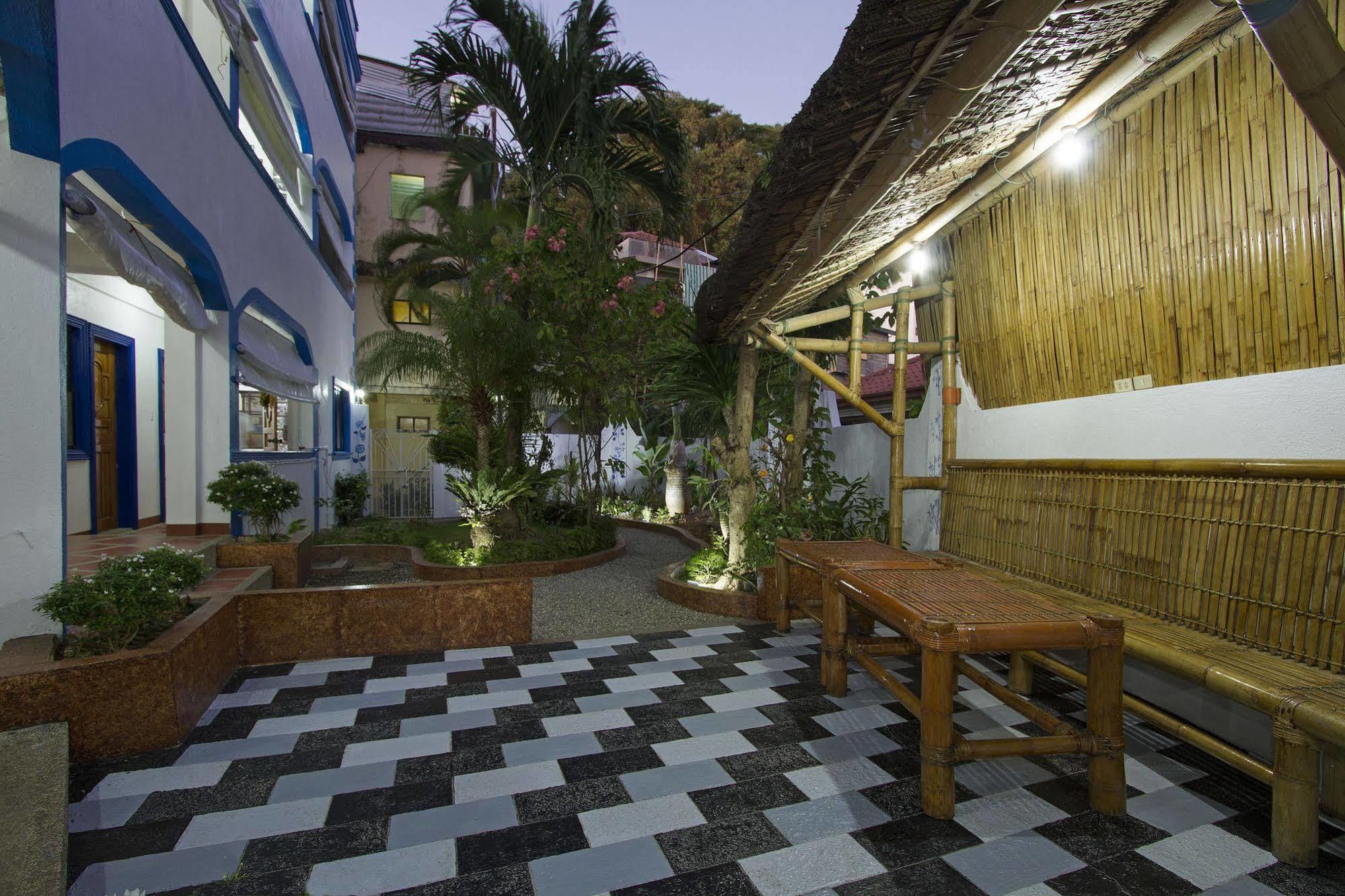 Island Jewel Inn Manoc-Manoc Bagian luar foto