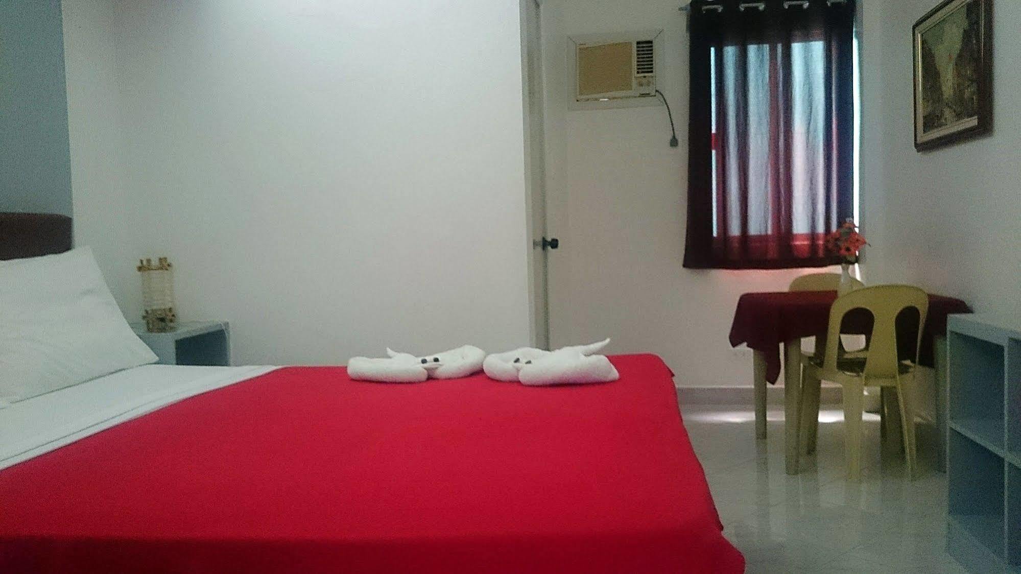 Island Jewel Inn Manoc-Manoc Bagian luar foto